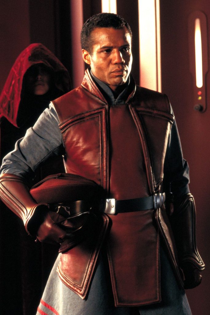 Capitaine Panaka joué par Hugh Quarshie