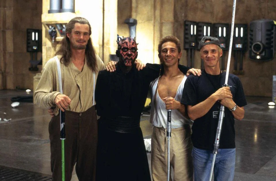 Nick Gillard supervise le duel entre Qui-Gon, Obi-Wan et Dark Maul dans l'Episode I
